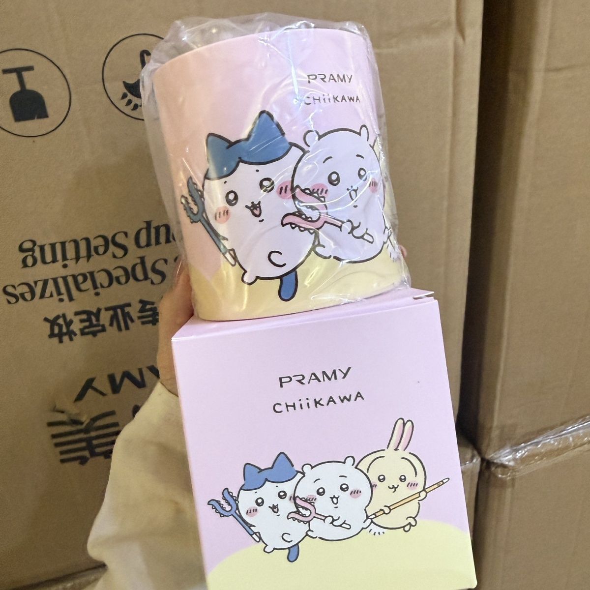 Chiikawa Co branded Makeup Bru - Home Decor Brand review and price